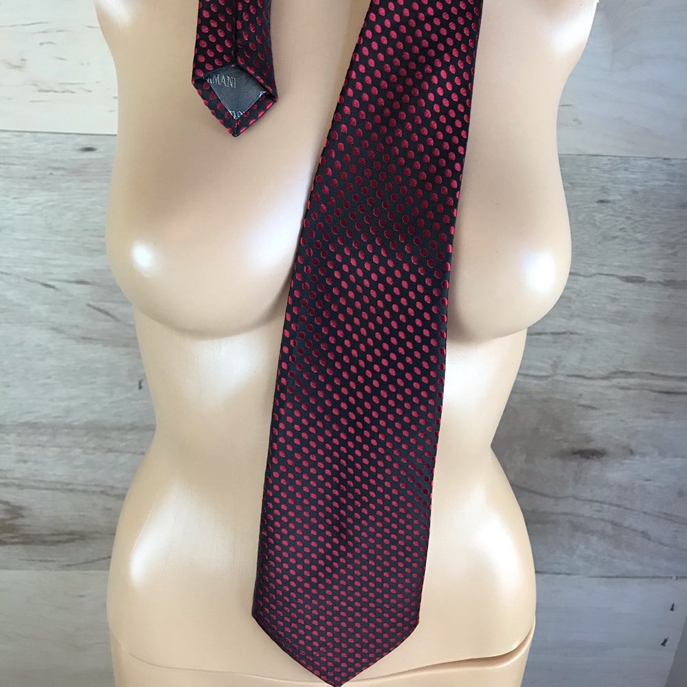 Giorgio Armani Men’s tie